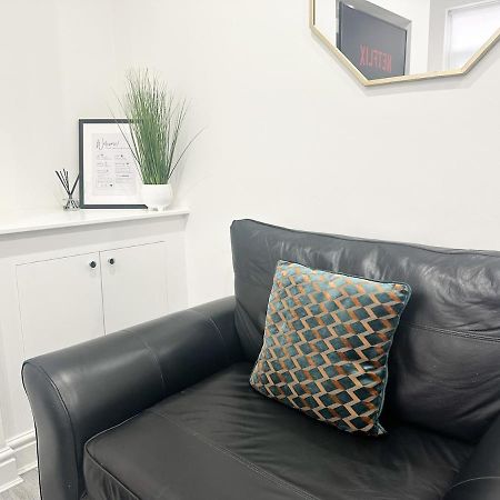 Contractors Dream, 4 Bedroom 2 Bathroom Liverpool Exteriér fotografie