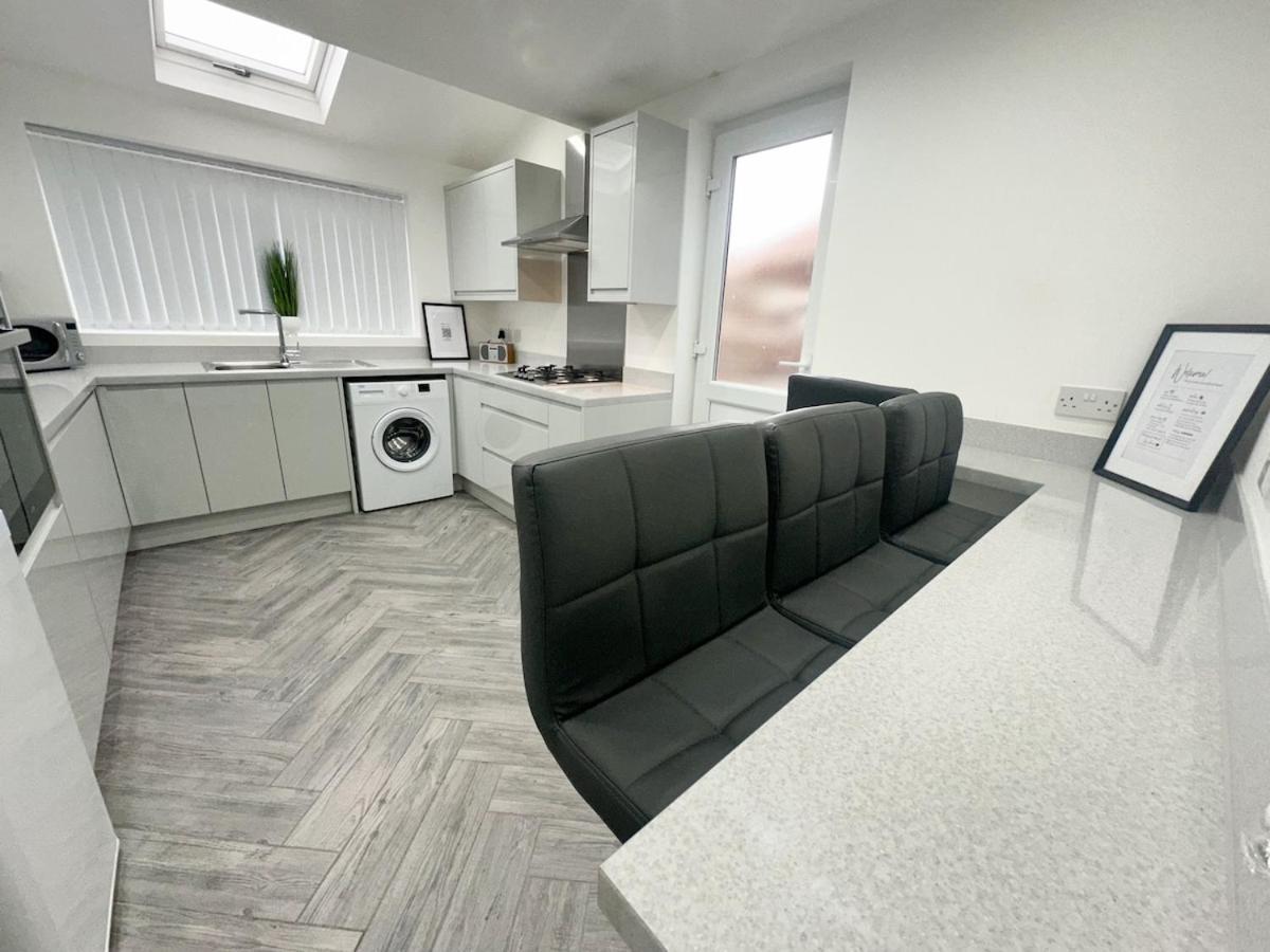 Contractors Dream, 4 Bedroom 2 Bathroom Liverpool Exteriér fotografie