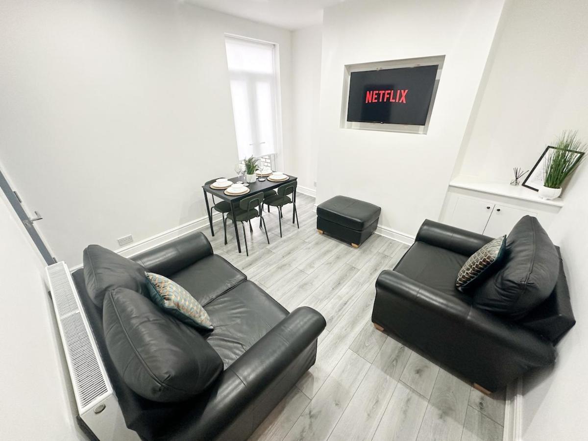 Contractors Dream, 4 Bedroom 2 Bathroom Liverpool Exteriér fotografie