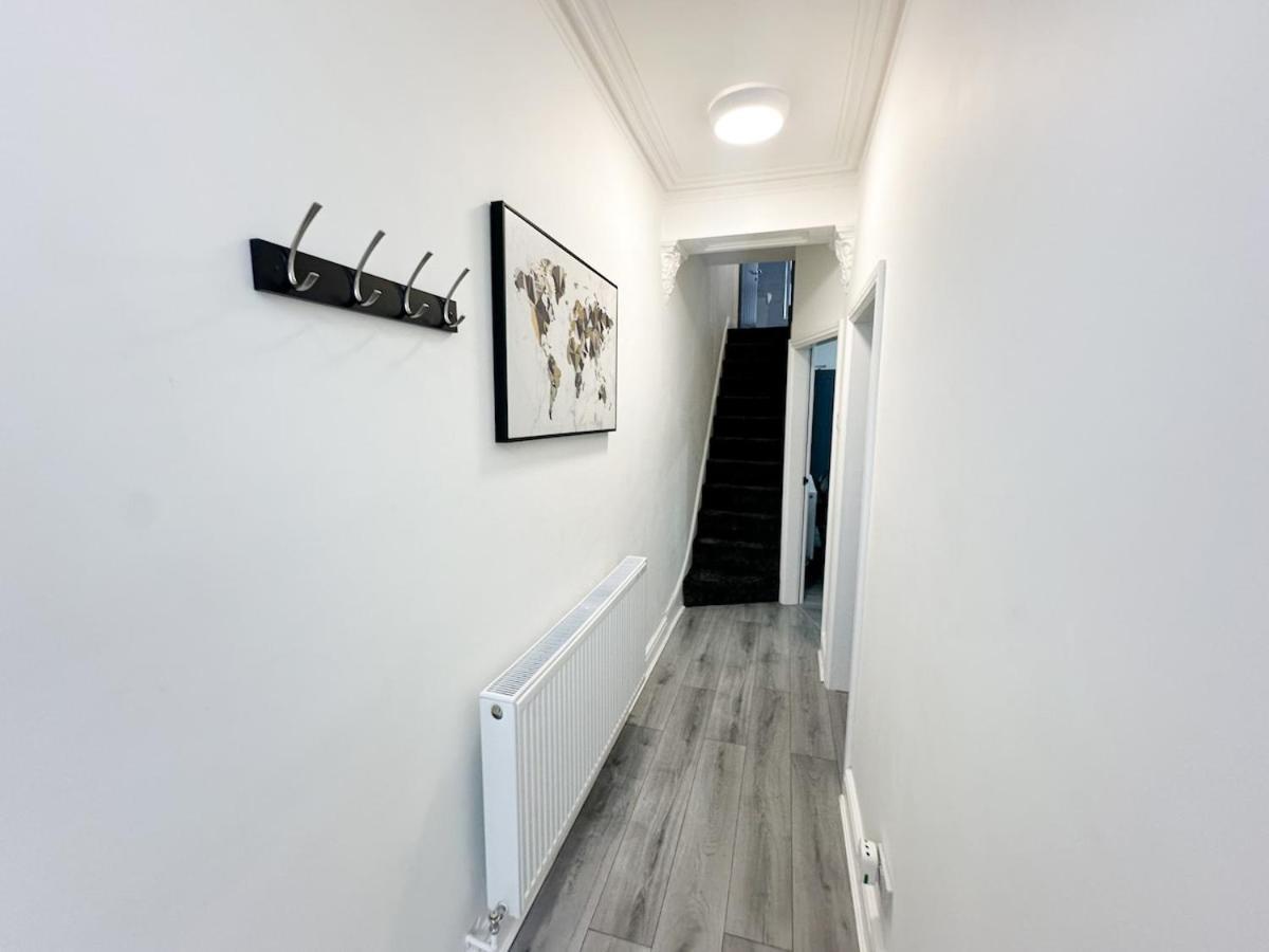 Contractors Dream, 4 Bedroom 2 Bathroom Liverpool Exteriér fotografie