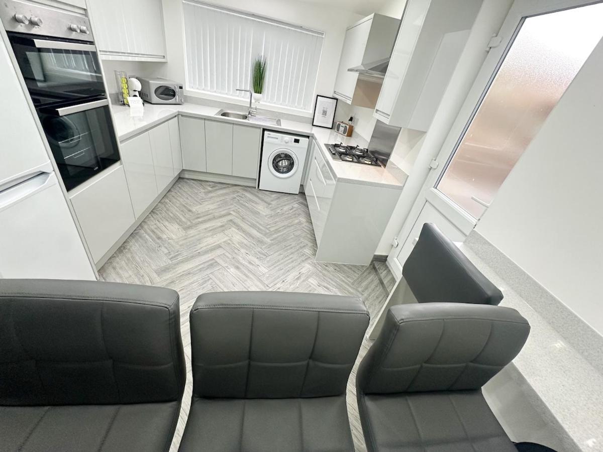 Contractors Dream, 4 Bedroom 2 Bathroom Liverpool Exteriér fotografie