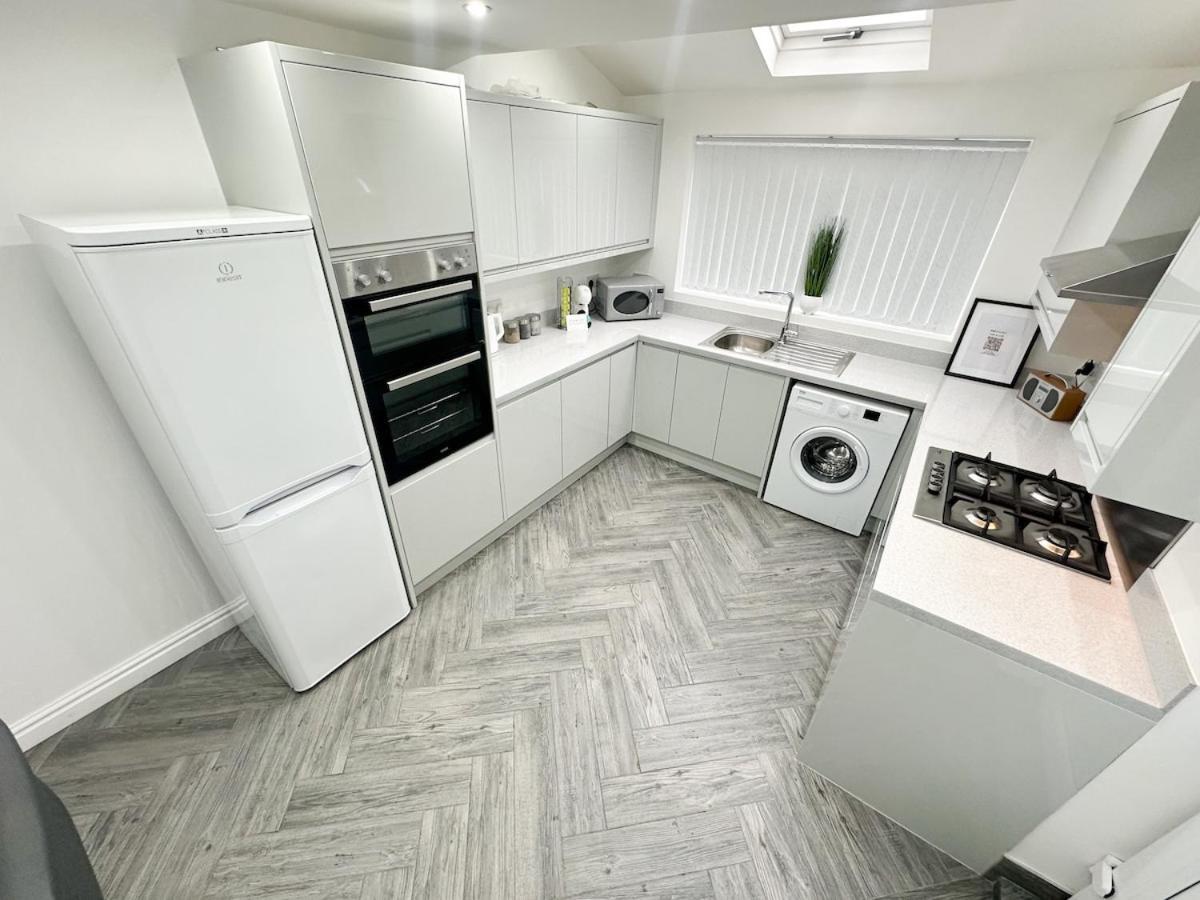 Contractors Dream, 4 Bedroom 2 Bathroom Liverpool Exteriér fotografie